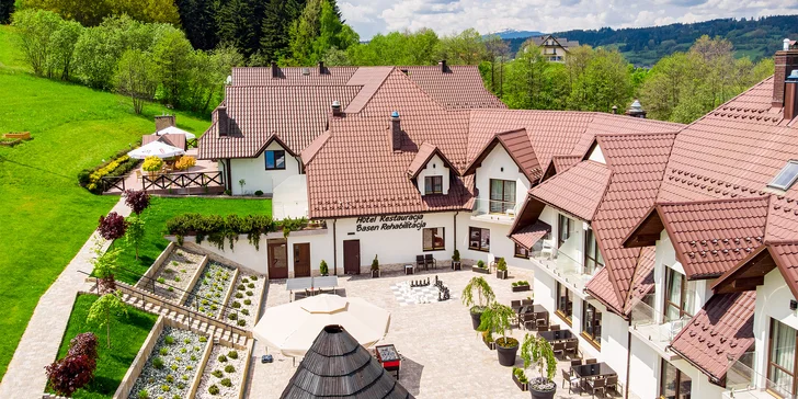 Hotel v malebnej oblasti poľských Beskýd: strava, neobmedzený wellness aj atrakcie na dosah