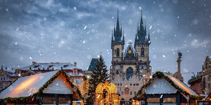 Adventná Praha a rozprávkový Karlštejn – zájazd plný histórie, romantiky a vianočnej atmosféry