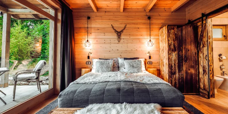 Luxusné chatky v Národnom parku Bükk: raňajkový box aj privátna vírivka