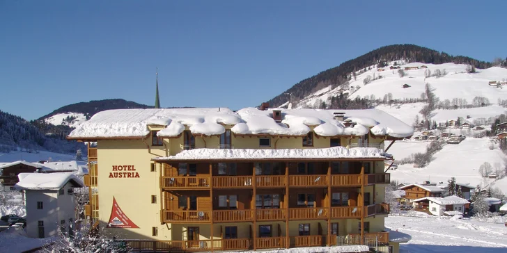 Pobyt v Tirolsku: hotel na zjazdovke, polpenzia plus, wellness aj karta výhod