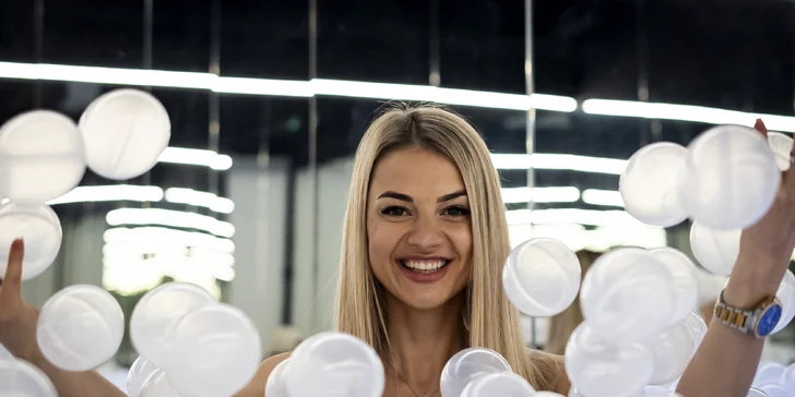 Zažiarte pred objektívom: Vstup do SELFIE ROOMS v CRAZY SiTY