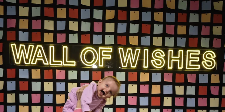 Zažiarte pred objektívom: Vstup do SELFIE ROOMS v CRAZY SiTY