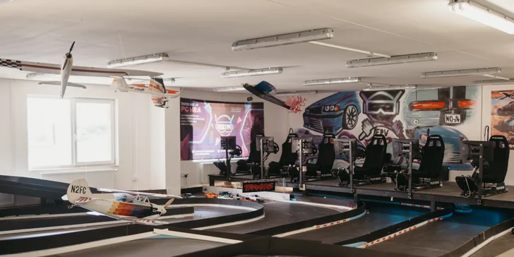 Jedinečná RC dráha na Orave: Jazdy na Revolt RC simulátore pre dospelých aj deti