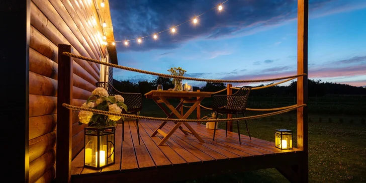 Luxusná maringotka Za humny so saunou v prírode neďaleko Bouzova a Javoříčskych jaskýň