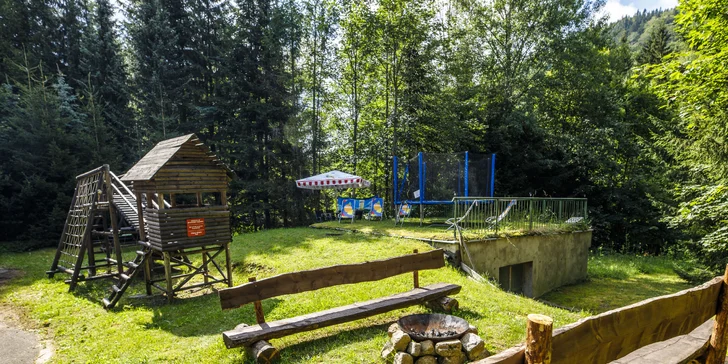 Pobyt v malebnej drevenici na okraji Harrachova s bohatou polpenziou formou bufetu