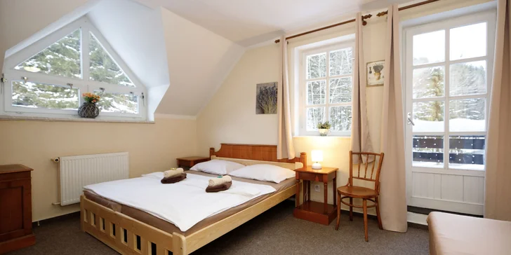 Pobyt v malebnej drevenici na okraji Harrachova s bohatou polpenziou formou bufetu