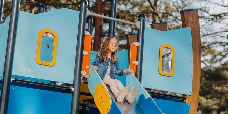 Luxusný hotel pri Baltskom mori: polpenzia, wellness, bazény, atrakcie pre deti a zábava nielen pre ne