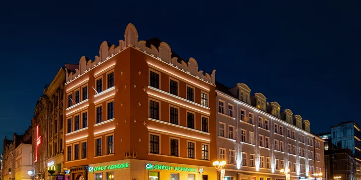 Moderný hotel v historickom centre Vroclavu blízko pamiatok s raňajkami