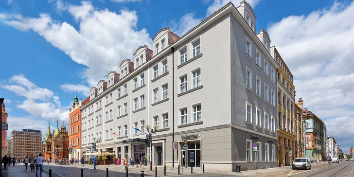 Moderný hotel v historickom centre Vroclavu blízko pamiatok s raňajkami