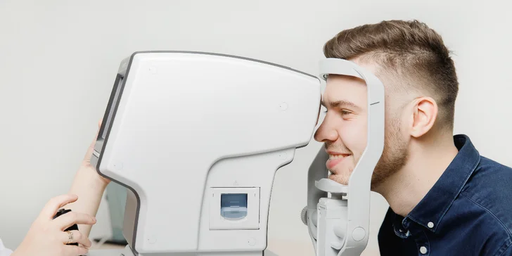 Meranie zrakovej ostrosti autorefraktometrom aj s okuliarmi v cene alebo so zľavou