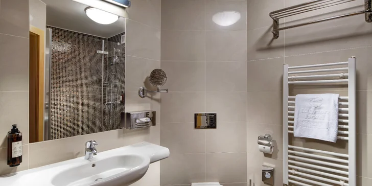 Pohodový pobyt v Ostrave: moderný hotel pri Vítkoviciach s raňajkami aj wellness