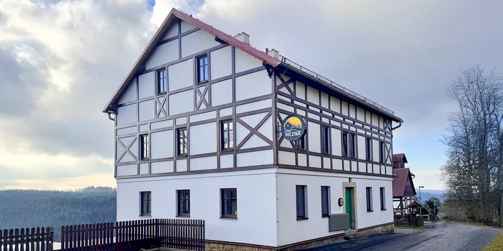 Pobyt v srdci Českého Švajčiarska: raňajky, 3-chodová večera aj privátne wellness