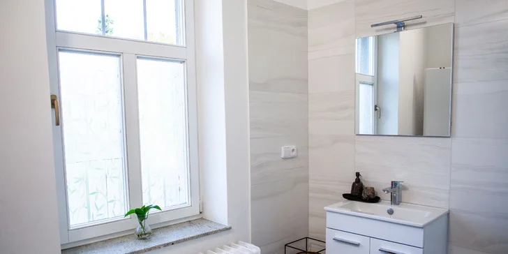 Moderný apartmán s kuchynkou v centre Vsetína pre pár aj skupinu až 4 osôb