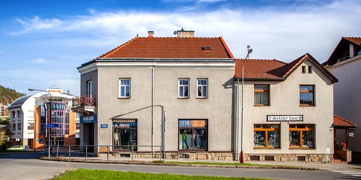 Moderný apartmán s kuchynkou v centre Vsetína pre pár aj skupinu až 4 osôb