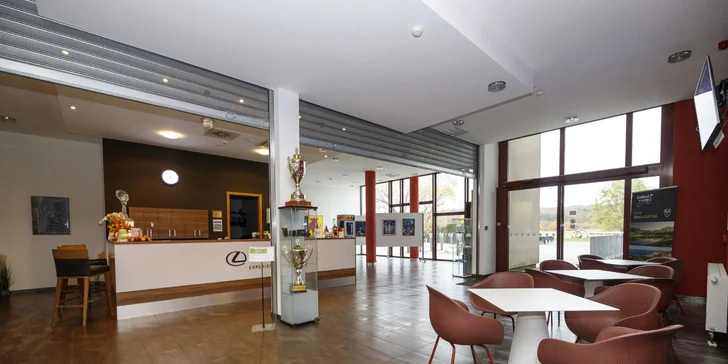 Golfový hotel v Beroune s neobmedzeným wellness a fľašou prosecca