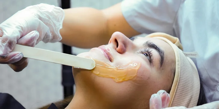 Darčekový poukaz na kozmetické ošetrenia, vizáž či epiláciu