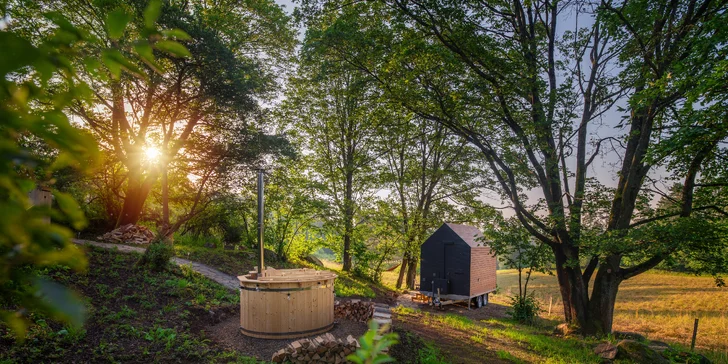 Vybavený tiny house uprostred Balinského údolia: prírodný vyhrievaný sud, gril aj parkovanie zadarmo