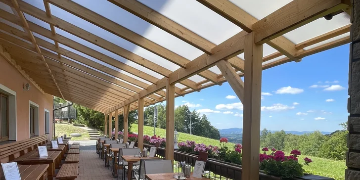 Oddychový pobyt v Beskydách: valašská kuchyňa pre gurmánov aj privátne wellness