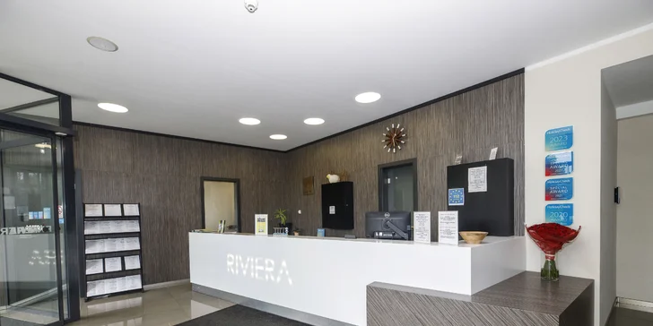 Pobyt na brehu jazera a v blízkosti lyžiarskych stredísk: polpenzia, bazén a vírivka