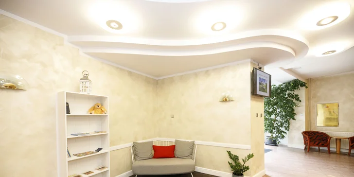 Pobyt na brehu jazera a v blízkosti lyžiarskych stredísk: polpenzia, bazén a vírivka