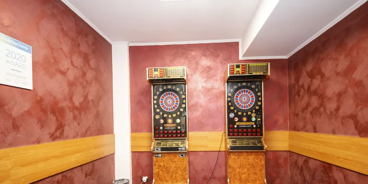 Pobyt na brehu jazera a v blízkosti lyžiarskych stredísk: polpenzia, bazén a vírivka