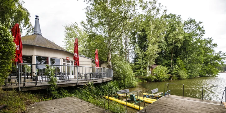 Pobyt na brehu jazera a v blízkosti lyžiarskych stredísk: polpenzia, bazén a vírivka