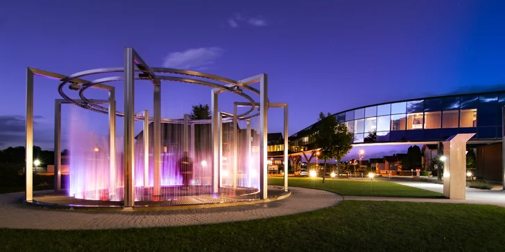 Termály v Slovinsku: 5* hotel s polpenziou, neobmedzene bazénový komplex, vstup do saunového sveta