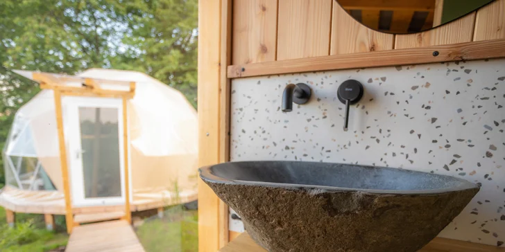 Romantický pobyt v luxusnej ulite glampingového štýlu na Morave