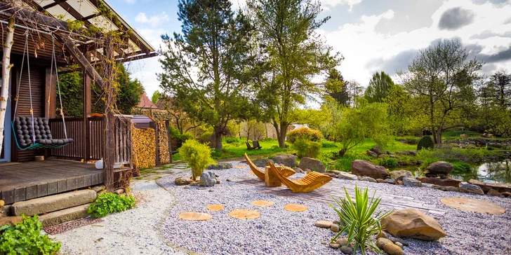 Štýlový tiny house v západných Čechách pre dvoch: sauna, jazierko aj muzikoterapia