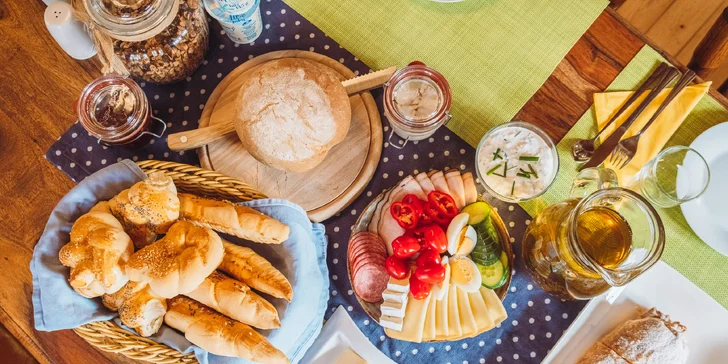 Útulné apartmány, izby či domček v Kryštofovom Údolí: možnosť raňajok aj polpenzie