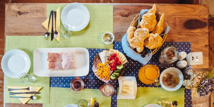 Útulné apartmány, izby či domček v Kryštofovom Údolí: možnosť raňajok aj polpenzie