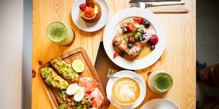 Otvorený voucher na konzumáciu jedla a nápojov v hodnote 30 € alebo 50 € v novej kaviarni Social Box