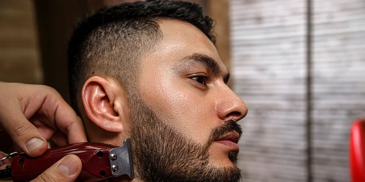 Strihanie vlasov, úprava brady či kombo od junior alebo senior barbera