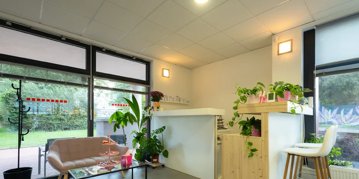 Starostlivosť o nohy: suchá, medicinálna, kombinovaná mokrá aj wellness pedikúra