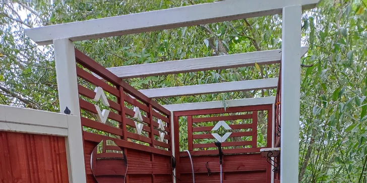 Hausbót Pohodička na rybníčku: pobyt s rybolovom aj plavbami na loďke