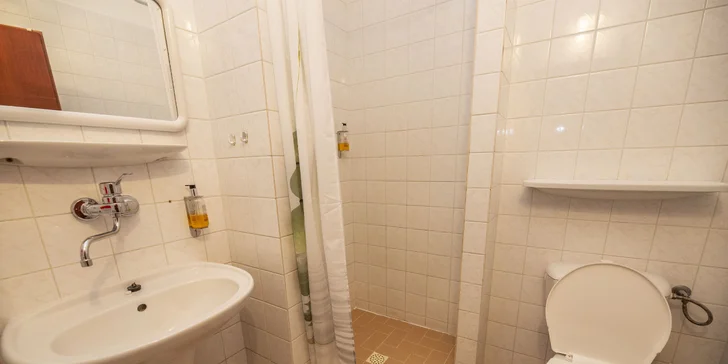 Kúpeľné hýčkanie v Mariánskych Lázňach s raňajkami alebo polpenziou a procedúrami