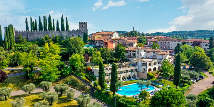 Vila z 18. storočia s bazénom pri Lago di Garda: na výber pobyt s raňajkami, polpenziou alebo all inclusive