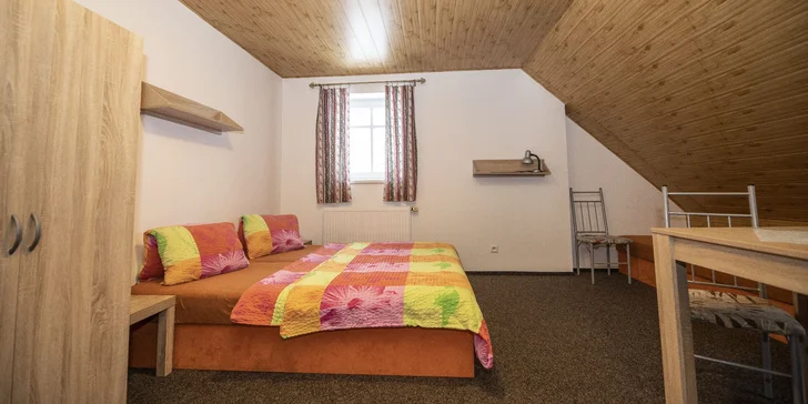 Aktívna dovolenka na chalupe v Krkonošiach: s raňajkami alebo polpenziou, pre páry aj rodiny, dieťa zdarma