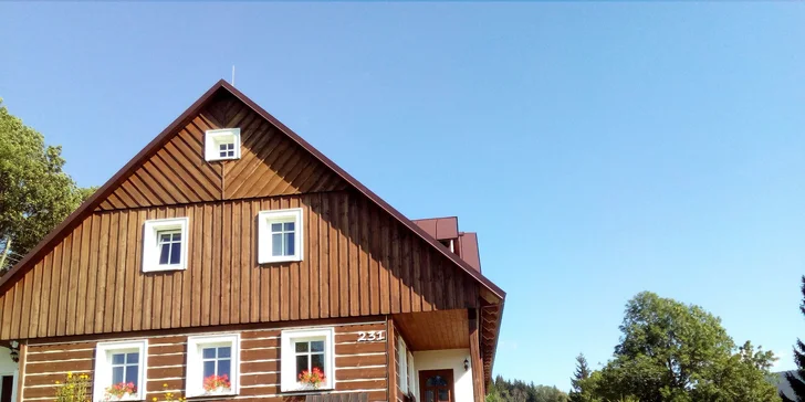 Aktívna dovolenka na chalupe v Krkonošiach: s raňajkami alebo polpenziou, pre páry aj rodiny, dieťa zdarma