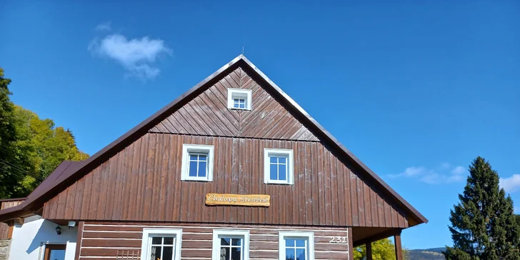 Aktívna dovolenka na chalupe v Krkonošiach: s raňajkami alebo polpenziou, pre páry aj rodiny, dieťa zdarma