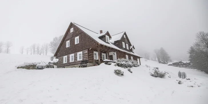 Aktívna dovolenka na chalupe v Krkonošiach: raňajky alebo polpenzia, pre páry aj rodiny, dieťa zdarma
