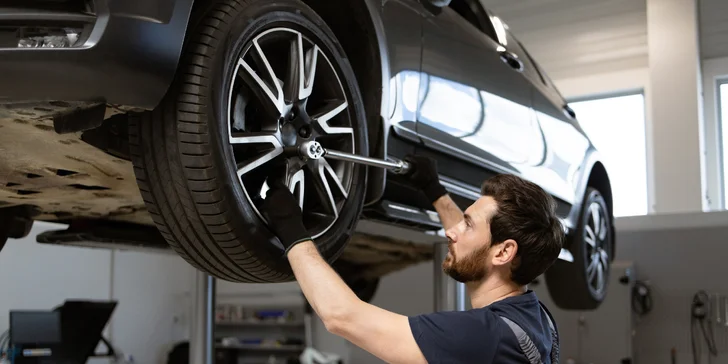 Výmena alebo kompletné prezutie kolies: osobné vozidlá aj dodávky