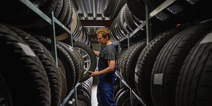 Výmena alebo kompletné prezutie kolies: osobné vozidlá aj dodávky