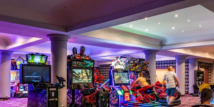 Rodinný pobyt pri Mazurských jazerách: hotel s aquaparkom, polpenzia alebo plná penzia a zábava pre deti