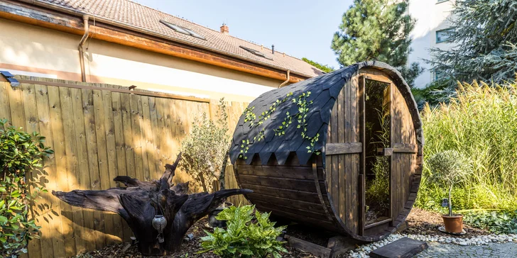 Wellness pobyt v Pardubiciach: izby alebo domček s vírivkou a saunou, soľná jaskyňa aj privátne wellness