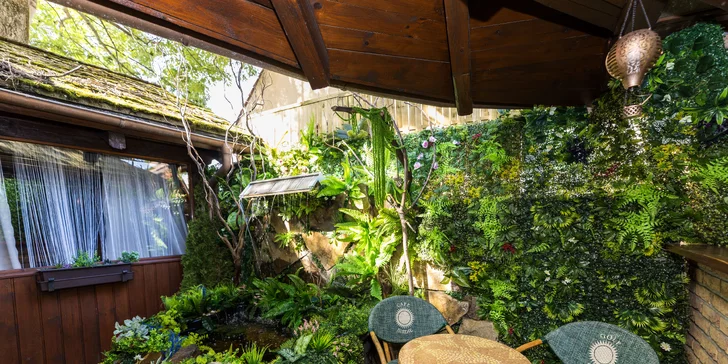 Wellness pobyt v Pardubiciach: izby alebo domček s vírivkou a saunou, soľná jaskyňa aj privátne wellness