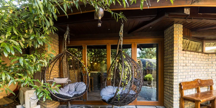 Wellness pobyt v Pardubiciach: izby alebo domček s vírivkou a saunou, soľná jaskyňa aj privátne wellness