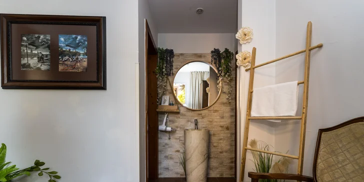 Wellness pobyt v Pardubiciach: izby alebo domček s vírivkou a saunou, soľná jaskyňa aj privátne wellness