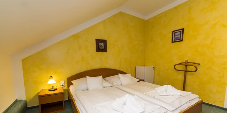 Wellness pobyt v Pardubiciach: izby alebo domček s vírivkou a saunou, soľná jaskyňa aj privátne wellness