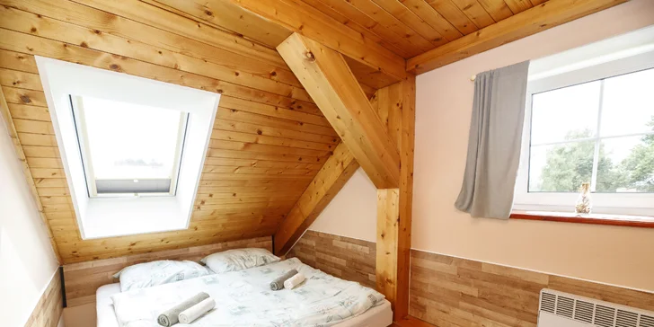 Pohoda priamo pri Lipne: izba alebo apartmán v penzióne, raňajky alebo polpenzia